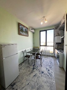 Yashnobod Kadeshva bozori Tuzel metro yaqinida arenda