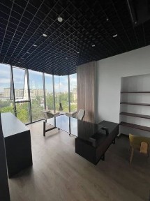 Аренда офиса на Ойбеке. Ул. Нукусская. 195 м²