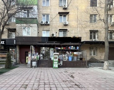 Сдается коммерческое помещение Ойбек под офис кафе