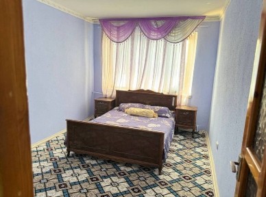 6 mkrda kvartira ijaraga beriladi