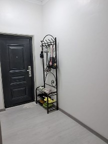 1xonali yangi domda sotiladi