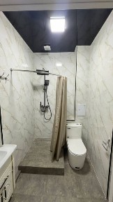 Sharq tomonda 1 xonali uy sotiladi