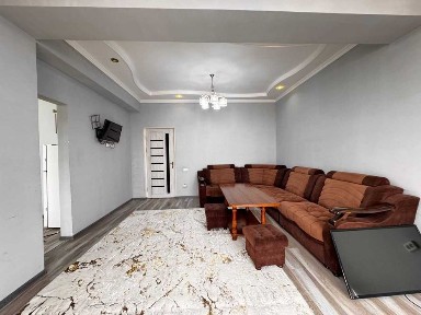 2х комнатная квартира на 5 этаже 55кв/м, в Самарканде