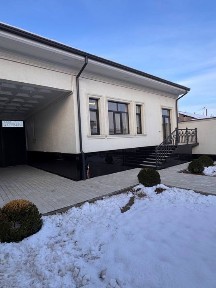 Уй сотилади. Уч кахрамон Кашкарлий махалласи