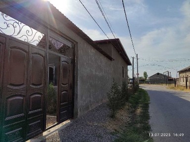 Срочно продаётся участок, свой дом