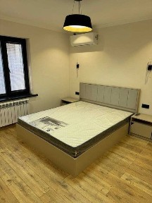 Продаётся 2-3ком Мирабадский Госпитальный Рынок 77серия