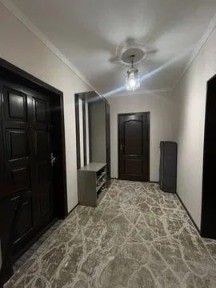 Миллий бог, Дружба народов 3в4 ком. 80м2