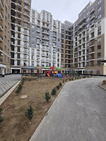 Продаётся 3 комнатная на Кадышева