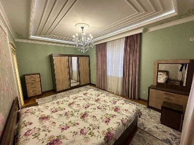 Сдается свежая уютная 3-комн квартира Паркентский рынок