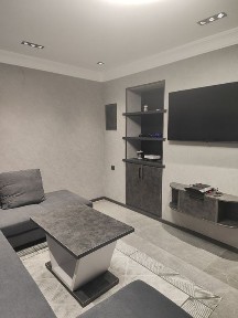 Срочно сдается нежилой фонд метро Хамза 700у.е. новый ремонт