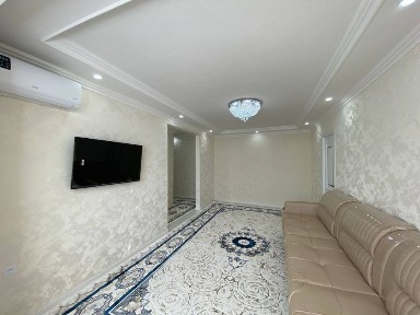 Vokzal hududida 2 xonalik sotiladi