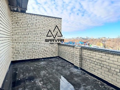 Продам 3/9/10 Махтумкули Жк Пойтахт