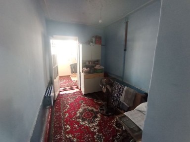 Qibray tumani markazida 2 xonali dom sotilad 3 xonali qsayam bolad