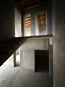 Мойкоргон махалада сифатлий курилган каробка сотилади