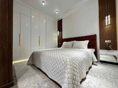 Ул, Чехова-Габус! Сдается новая 3-х комнатная студия в центре!