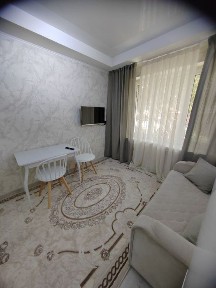 Продается 1/1/4 20м2 около школа Вундеркинд