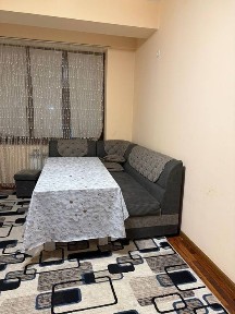 Karzinka yoni Maksim Gorkiy metroga yaqin!