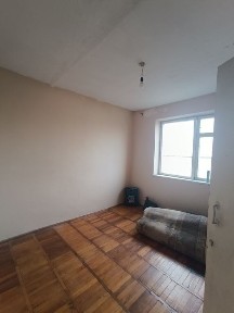 Yangiobod da hokimiyat orqasida 3 xonali uy sotiladi gaplashamz dogavo