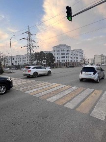 Срочна 2-хоналик дом сотилади. Без маклер.