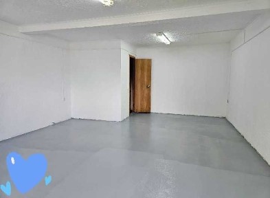 АРЗОН сотилади Цокольный Этаж сергели 3метро Грин хаус