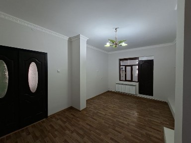 Урганч марказида зўдлик билан 2 хонали квартира сотилади