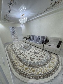 Сдаётся квартира в чирчике 2х ком 4мкн 4 этаж не далеко от дороги