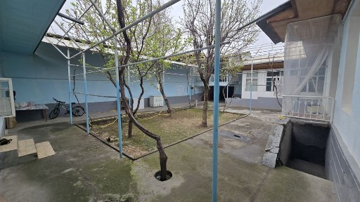 Ko'kcha qo'rg'oncha mahalasida 3.75 sot hovli
