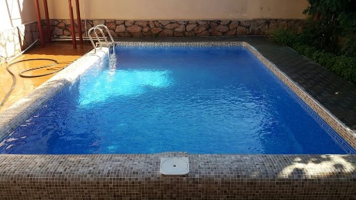 Дача Чорбогда маклерсиз 800 минг 2- киши 1 милион 4 кишига.