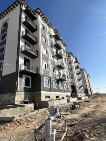 1-xonali Kvartira sotiladi