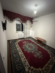 Srochna kv sotiladi. Sohil. 3 xonali kv. barcha narsasi qoldiriladi