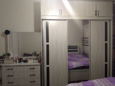 Chirchiq 4mkr Galereyka Dom 4 etaj 3 etajida 1 xonali 33m²