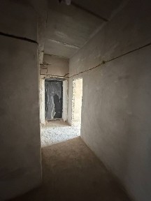 Срочно продается 3 комнатная квартира с кадастром 1 этаж