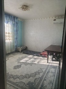 Kvartira, Qorasuvda 42 kv 2 xonali Dom sotiladi