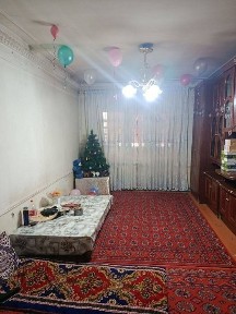 2 xonali kvartira sotiladi