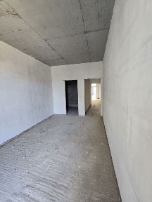 Tezda Kvartira sotiladi