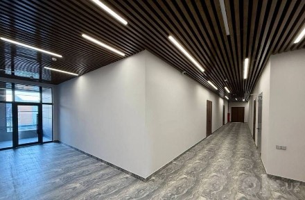 Продаётся целый этаж в The Business Park 1219 кв. м.