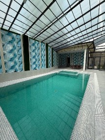 Oqtoshda oilaviy va ulfatlar uchun dam olish dacha