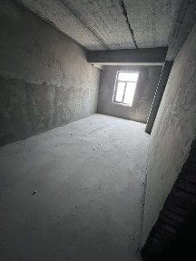 Каропка 2,3,4 этаж уйлар сотилади.