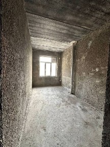 Срочно продаётся 3х -комнатная квартира коробка