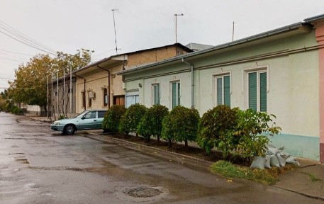 Hovli uy sotiladi. Продается дом Чиланзар 8-кв. 4.2 сотих.