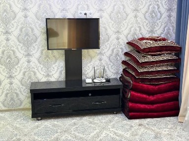 Продаю квартиру частично с мебелью