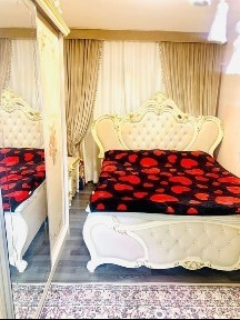 Срочно Квартира сотилади Куйлик -5 массив. Нархи келишилади.