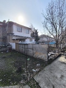 1 в 2х ком Сергели Спутнике 4. Кирпич ремонт первый этаж балкон 2 на 6