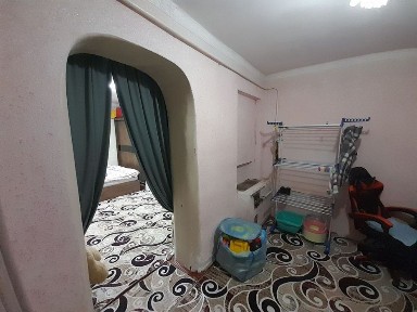 Уй сотилади 4 хона 8 соток ер хисобида