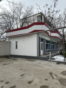 Guliston markazida bino sotiladi