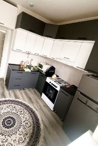 Sergeli Yangi Darxon 1-da 2-xonali kvartira srochna sotiladi