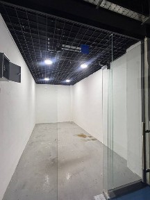 Продаётся срочно не жилое помещение