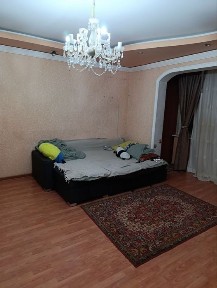 Продаю 3/3/9, Центр ! Дархан, ор-р Дархан Авеню ! Не торец !