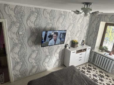 Продается собственная 3-комнатная квартира