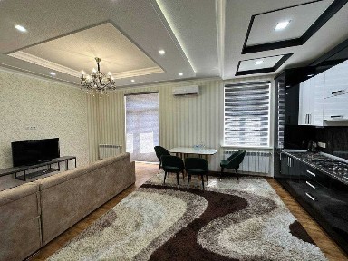 Сдаётся квартира в центре, новостройка, Дружба Народов!